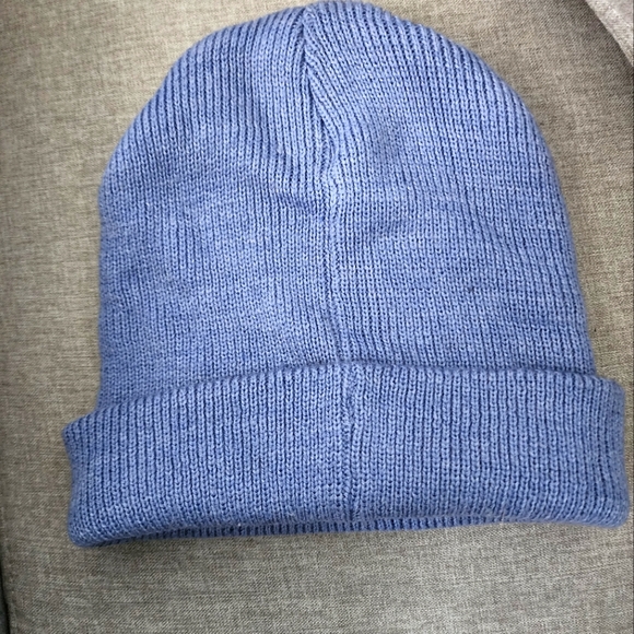 Pink beanie - Picture 2 of 5